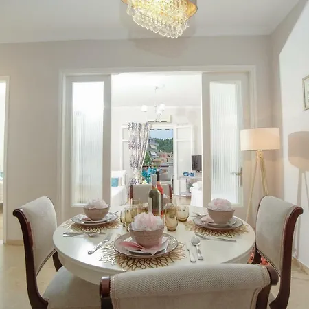 Sofa & Mare Kanoni (Corfu)