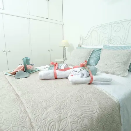 Sofa & Mare Kanoni (Corfu)