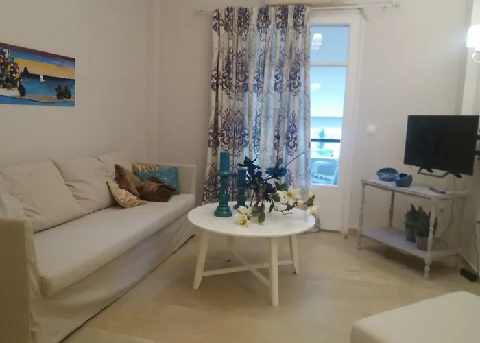 Sofa & Mare *